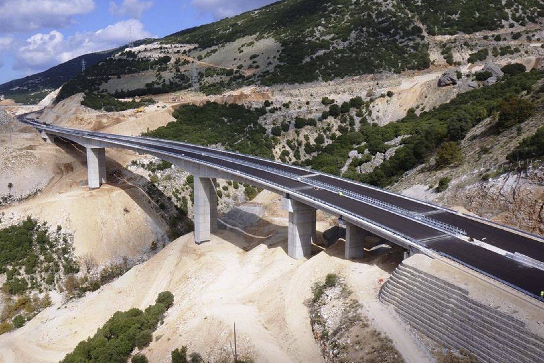 ΑΤΕΚ ΚΑΤΑΣΚΕΥΑΣΤΙΚΟΣ ΟΜΙΛΟΣ